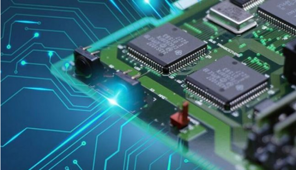 激光打標機在PCB電路板上的應用和優勢