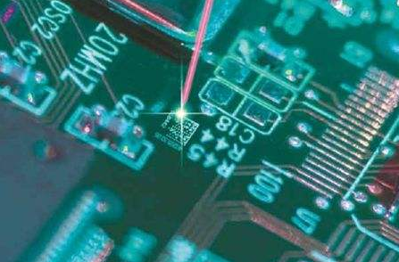 激光打標機在PCB電路板上的應用和優勢