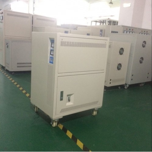 三相全自動補償式穩壓器SBW-60KVA
